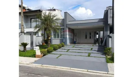 Casa de Condomínio para alugar em Cidade Parquelandia de 300.00m² com 3 Quartos e 1 Suite