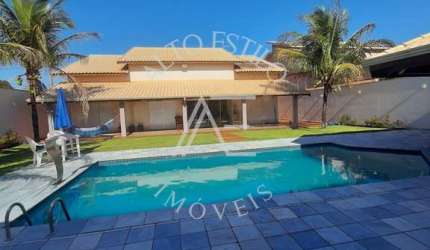 Casa para venda em Cravinhos de 385.00m² com 3 Quartos, 3 Suites e 4 Garagens