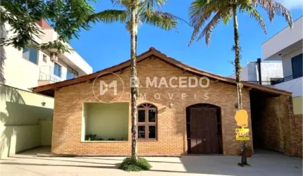 Casa para venda em Condominio Lagoinha de 202.00m² com 4 Quartos, 2 Suites e 2 Garagens