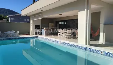 Casa para venda em Praia Da Lagoinha de 1044.00m² com 4 Quartos, 4 Suites e 4 Garagens
