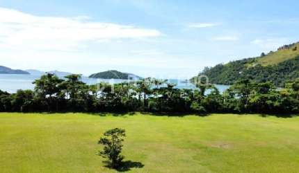 Terreno para venda em Praia Maranduba de 812.00m²