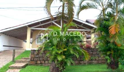 Casa para venda em Condominio Lagoinha de 388.00m² com 4 Quartos, 2 Suites e 3 Garagens