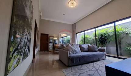 Casa de Condomínio para venda em Vila Do Golf de 248.00m² com 3 Quartos, 3 Suites e 4 Garagens