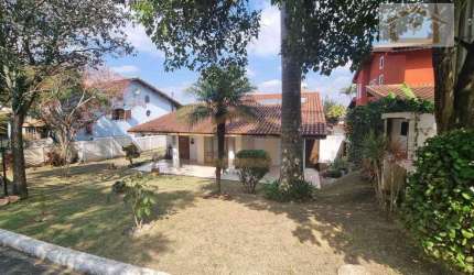 Casa para venda em Jardim Do Golf I de 397.00m² com 3 Quartos, 1 Suite e 4 Garagens
