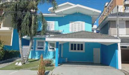 Casa para venda em Urbanova Iv-a de 300.00m² com 4 Quartos, 2 Suites e 4 Garagens