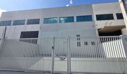 Galpão / Depósito / Armazém para venda e aluguel em Parque Via Norte de 290.00m² com 2 Garagens