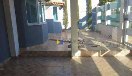 Casa para venda em Vila Galvão de 215.00m² com 3 Quartos, 2 Suites e 2 Garagens