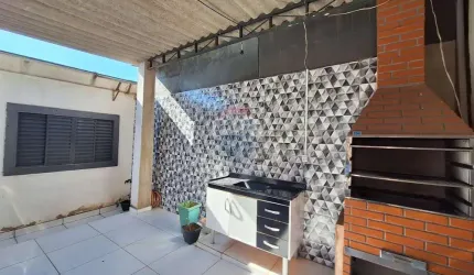 Casa para venda em Santa Terezinha de 100.00m² com 3 Quartos e 4 Garagens
