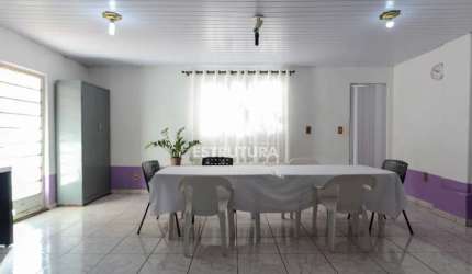 Casa para venda em Centro de 100.00m² com 1 Quarto