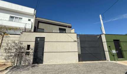 Casa para venda em Residencial Parque Da Fazenda de 300.00m² com 3 Quartos, 1 Suite e 4 Garagens