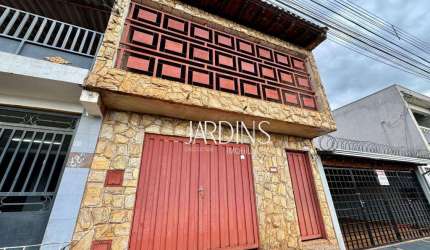 Casa para venda em Jardim José Sampaio Júnior de 186.00m² com 3 Quartos e 2 Garagens