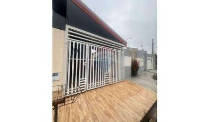 Casa para alugar em Jardim Paulista de 156.00m² com 2 Quartos, 1 Suite e 2 Garagens