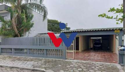 Casa para venda em Pontal Do Paraná de 80.00m² com 2 Quartos e 4 Garagens