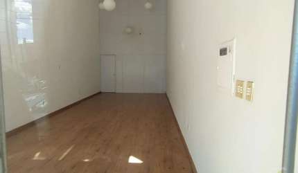 Sala Comercial para alugar em Centro de 70.00m²