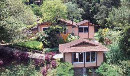 Casa para venda em Moinho Velho de 439.11m² com 4 Quartos, 4 Suites e 7 Garagens