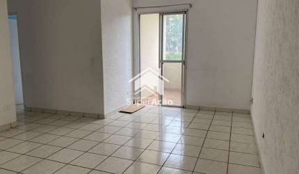 Apartamento para venda em Vila Galvão de 68.00m² com 2 Quartos e 1 Garagem