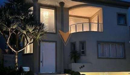 Casa para venda em Alphaville de 505.00m² com 4 Quartos, 4 Suites e 6 Garagens