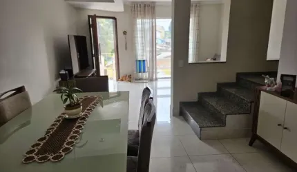 Sobrado para venda em Cidade Industrial de 160.00m² com 4 Quartos, 1 Suite e 1 Garagem