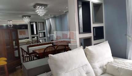 Apartamento para alugar em Centro de 144.00m² com 3 Quartos, 2 Suites e 4 Garagens
