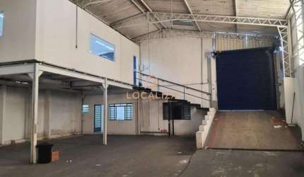 Galpão / Depósito / Armazém para alugar em Jardim Satélite de 550.00m² com 5 Garagens