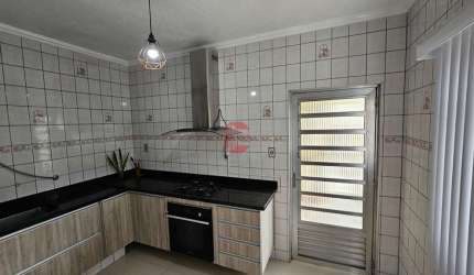 Casa para alugar em Vila Liberdade de 200.00m² com 3 Quartos, 2 Suites e 3 Garagens