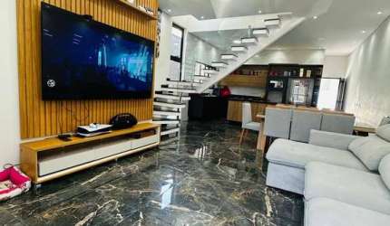 Casa para venda em Jardim Quaresmeira de 175.00m² com 3 Quartos, 1 Suite e 3 Garagens