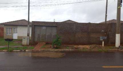 Casa para venda em Conjunto Habitacional Vida Nova de 200.00m² com 1 Quarto e 2 Garagens