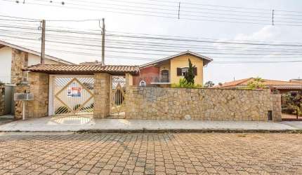 Casa para venda em Bom Jesus dos Perdões de 611.00m² com 4 Quartos, 1 Suite e 6 Garagens