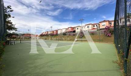 Casa para venda em Medeiros de 70.00m² com 3 Quartos, 1 Suite e 2 Garagens