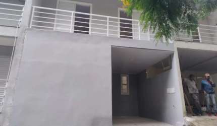 Casa para alugar em Chácara Canta Galo de 100.00m² com 1 Quarto, 2 Suites e 1 Garagem
