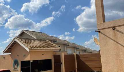 Casa para venda em Chácara Ondas Verdes de 70.00m² com 2 Quartos e 2 Garagens