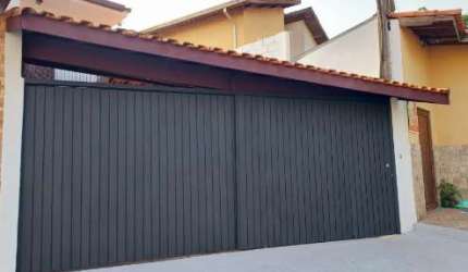Casa para venda em Jardim Sabiá de 122.00m² com 2 Quartos e 2 Garagens