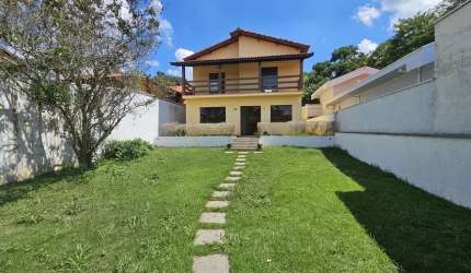 Casa para alugar em Transurb de 450.00m² com 5 Quartos, 1 Suite e 4 Garagens