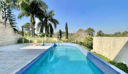 Casa para venda em Vila De São Fernando de 742.00m² com 5 Quartos, 5 Suites e 8 Garagens