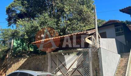 Casa para venda em Transurb de 360.00m² com 5 Quartos, 1 Suite e 2 Garagens