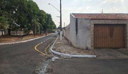 Casa para venda em Conjunto Habitacional Gabriel Hernandez de 200.00m² com 1 Quarto