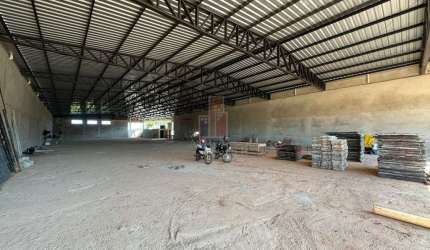 Galpão / Depósito / Armazém para venda e aluguel em Jardim Estoril de 1400.00m²