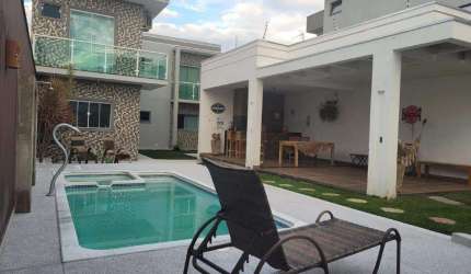 Casa para venda em Jardim Europa II de 160.00m² com 3 Quartos, 2 Suites e 2 Garagens
