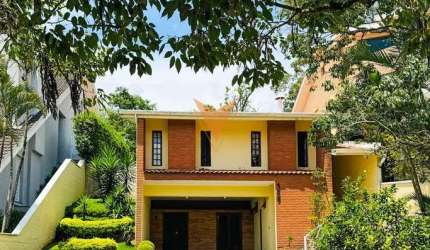 Casa para venda em São Paulo Ii de 266.20m² com 2 Quartos, 1 Suite e 4 Garagens