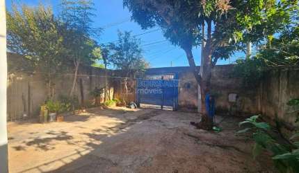 Casa para venda em Jardim Adalberto Frederico De Oliveira Roxo I de 107.00m² com 2 Quartos e 2 Garagens