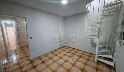 Casa para alugar em Vila Cristina de 125.00m² com 3 Quartos, 1 Suite e 2 Garagens
