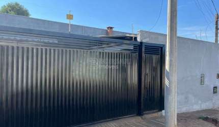 Casa para venda em Parque Residencial Vale Do Sol de 214.00m² com 3 Quartos e 4 Garagens