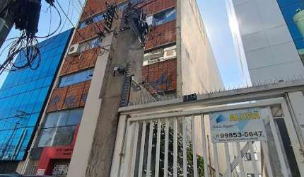 Sala Comercial para alugar em Centro de 240.00m²