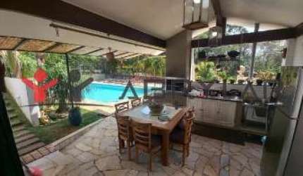 Casa de Condomínio para venda e aluguel em Jardim Tarumã de 420.00m² com 2 Quartos, 2 Suites e 6 Garagens