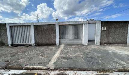 Casa para venda em Jardim Brasil (vila Xavier) de 67.00m² com 3 Quartos e 3 Garagens