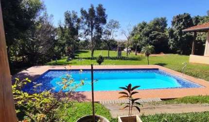Fazenda / Sítio para venda em Chácara Flora Araraquara de 273.00m² com 3 Quartos e 1 Suite