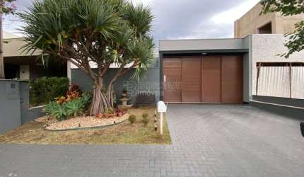 Casa de Condomínio para venda em Residencial Village Damha Ii de 154.00m² com 3 Quartos, 1 Suite e 4 Garagens