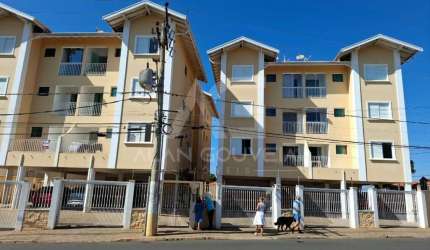 Apartamento para venda em Águia Da Castelo de 76.00m² com 2 Quartos, 1 Suite e 2 Garagens