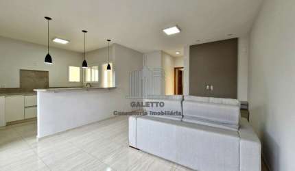 Casa para venda em Jardim Leonor de 223.49m² com 3 Quartos, 1 Suite e 3 Garagens