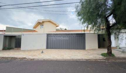 Prédio Comercial para venda e aluguel em Vila Harmonia de 359.00m² com 4 Quartos, 3 Suites e 6 Garagens
